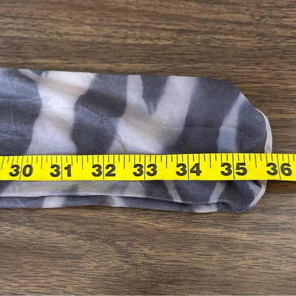 ❤️ NWT Diesel Leggings tiger Patterned Sheer M - Picture 12 of 12